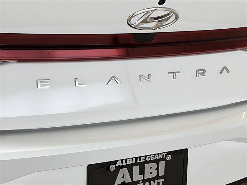hyundai Elantra 2022 - 24