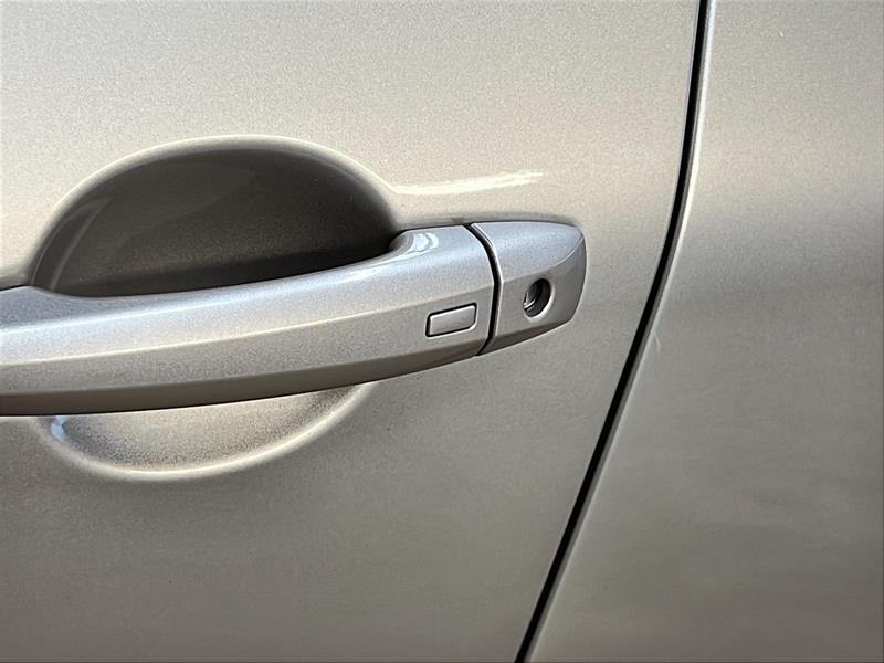 nissan Rogue 2023 - 25