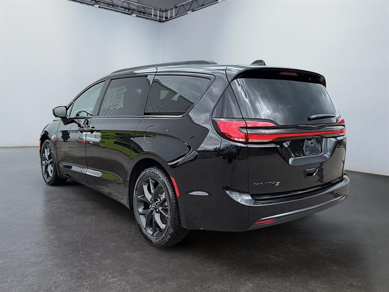 chrysler Pacifica 2026 - 5