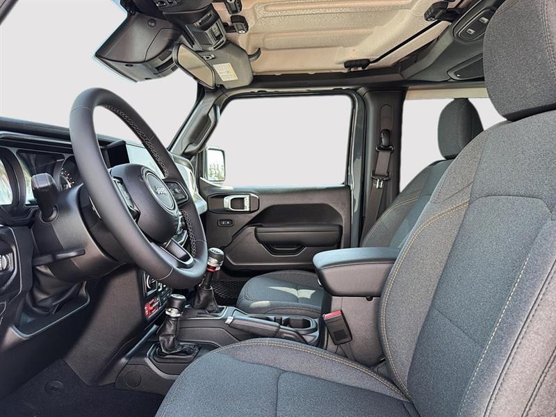 jeep Wrangler 2026 - 13