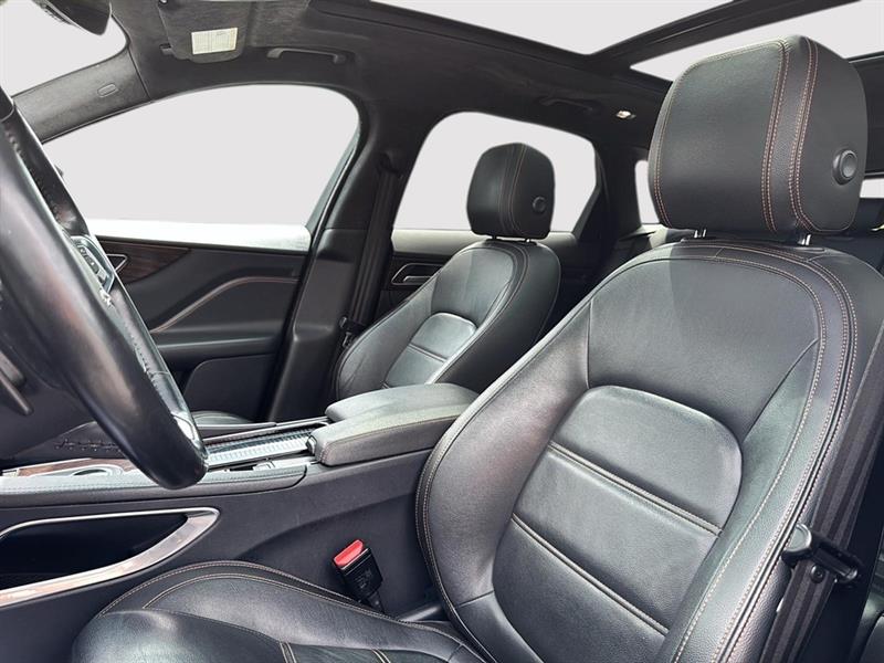 jaguar F-PACE 2019 - 15