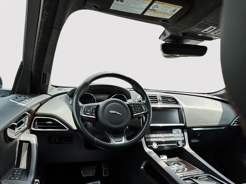 jaguar F-PACE 2019 - 23