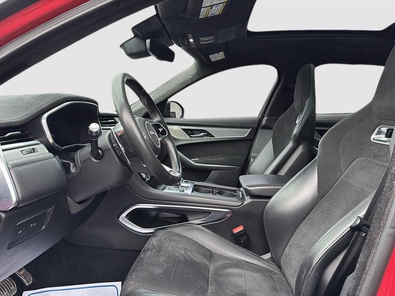 jaguar F-PACE 2021 - 15