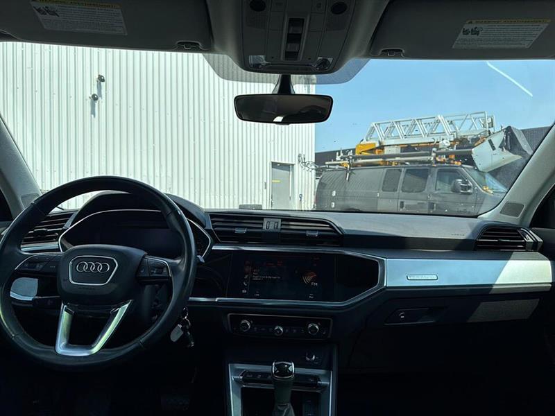audi Q3 2021 - 17