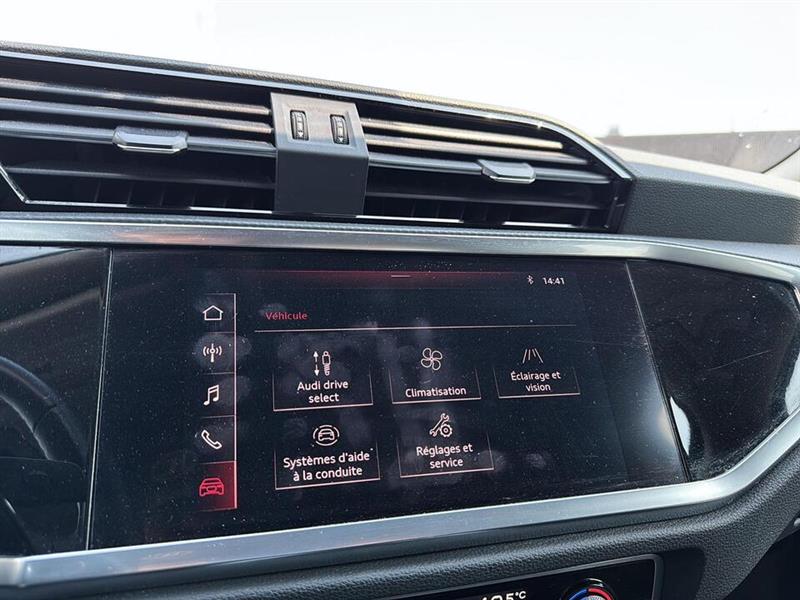 audi Q3 2021 - 25