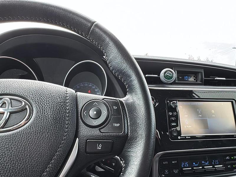 toyota Corolla iM 2018 - 17