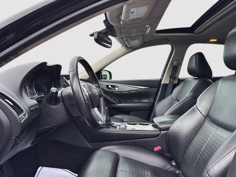 infiniti Q50 2018 - 17