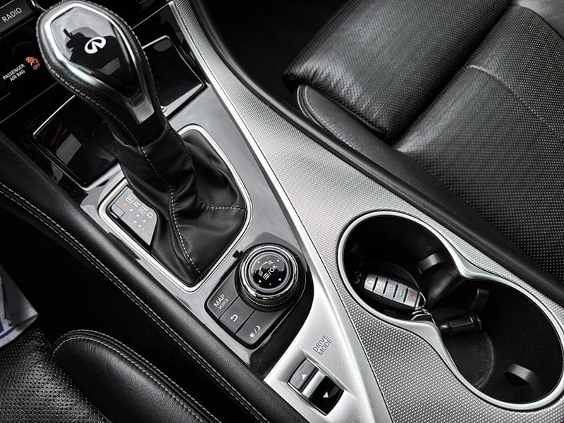 infiniti Q50 2018 - 35