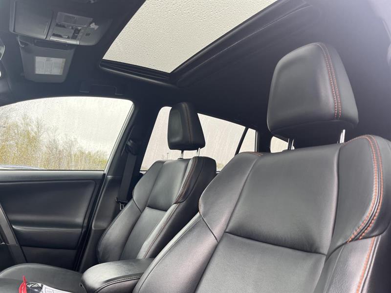 toyota RAV4 2018 - 9