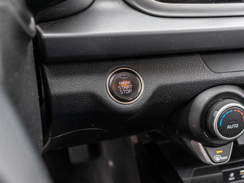 kia Rio 2020 - 24