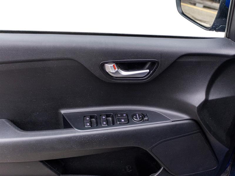 kia Rio 2020 - 31