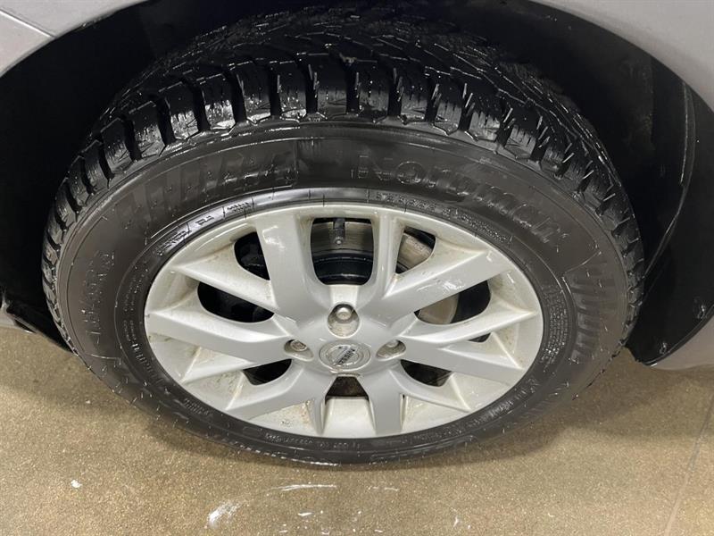 nissan Versa Note 2019 - 9