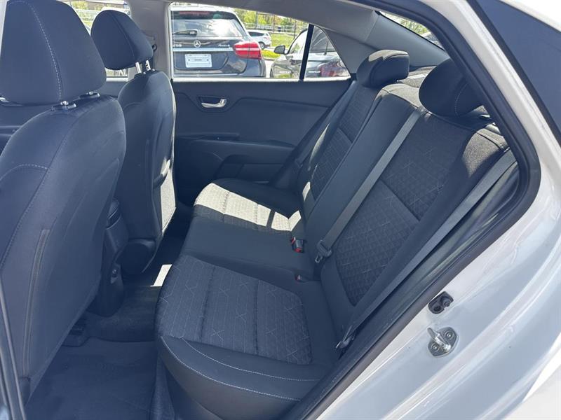 kia Rio 2019 - 12