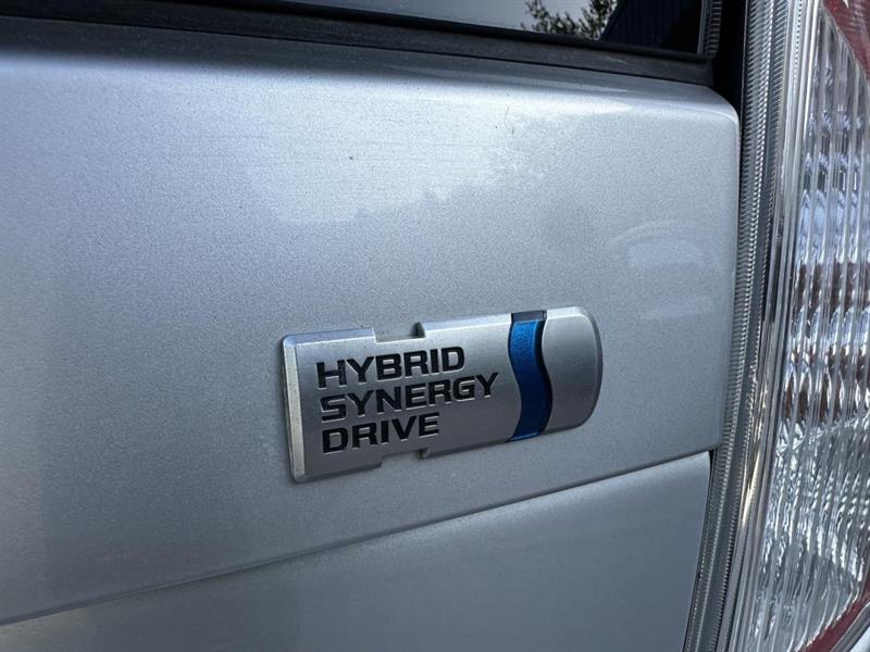 toyota Prius 2015 - 11