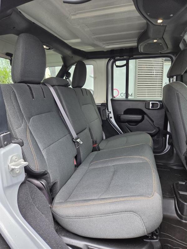 jeep Wrangler 4xe 2024 - 12