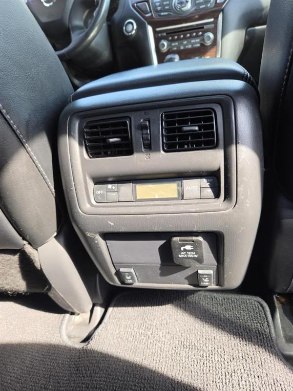 nissan Pathfinder 2015 - 13