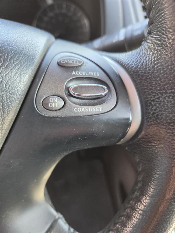 nissan Pathfinder 2015 - 22