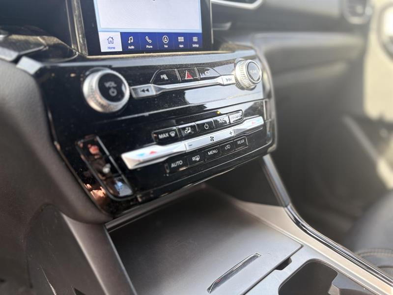 ford Explorer 2022 - 13