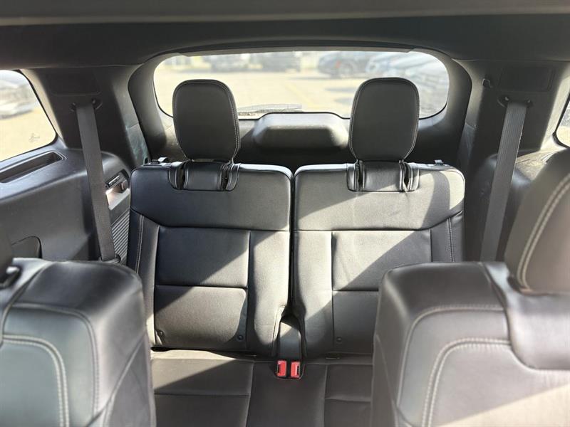 ford Explorer 2022 - 18