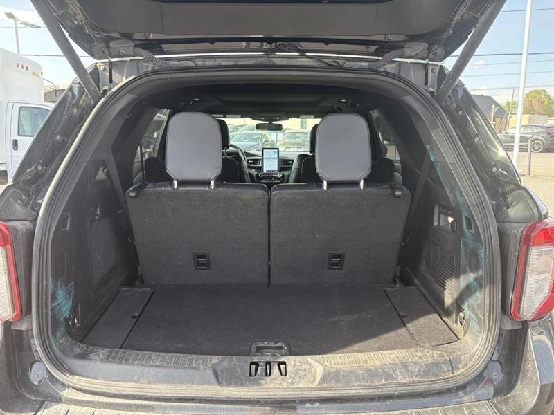 ford Explorer 2022 - 19