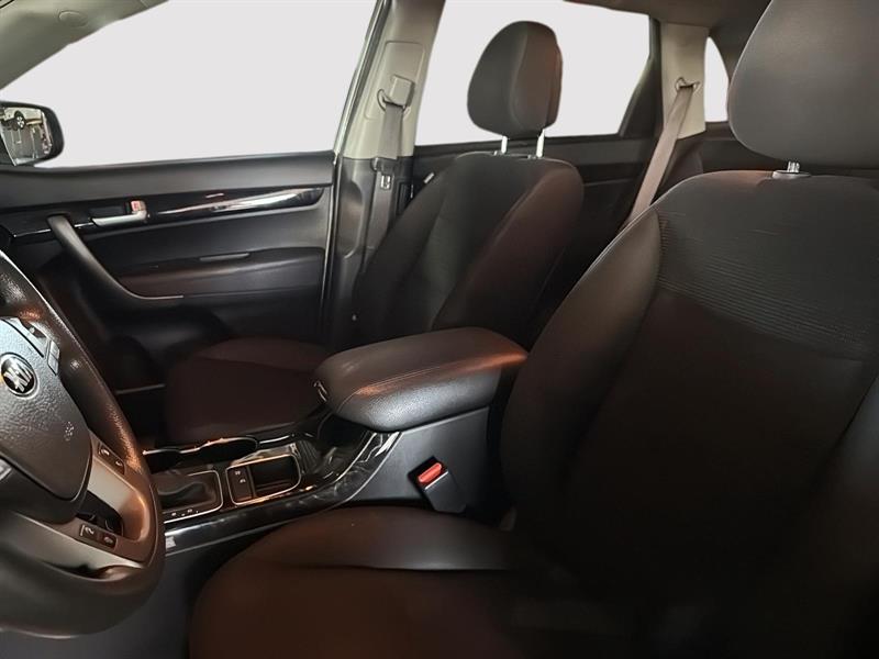 kia Sorento 2015 - 8