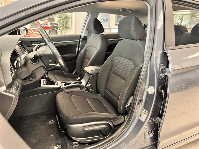 hyundai Elantra 2020 - 13
