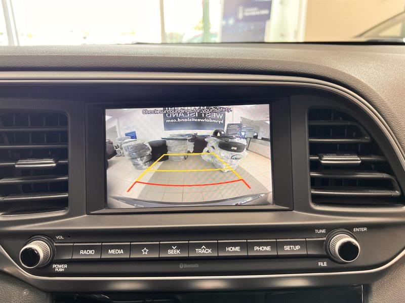 hyundai Elantra 2020 - 22