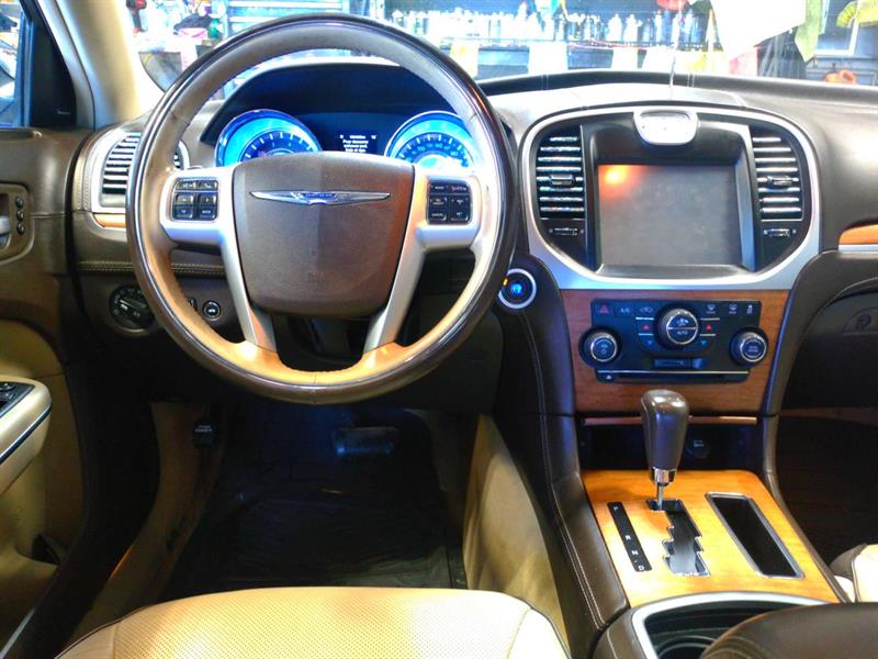 chrysler 300c 2012 - 11