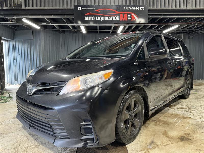 toyota Sienna 2018
