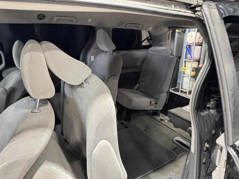 toyota Sienna 2018 - 15