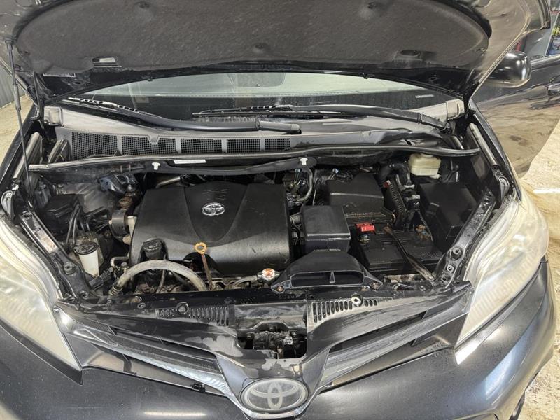 toyota Sienna 2018 - 17