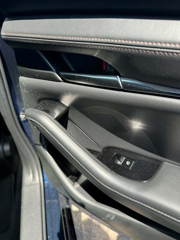 mazda Mazda3 2019 - 17