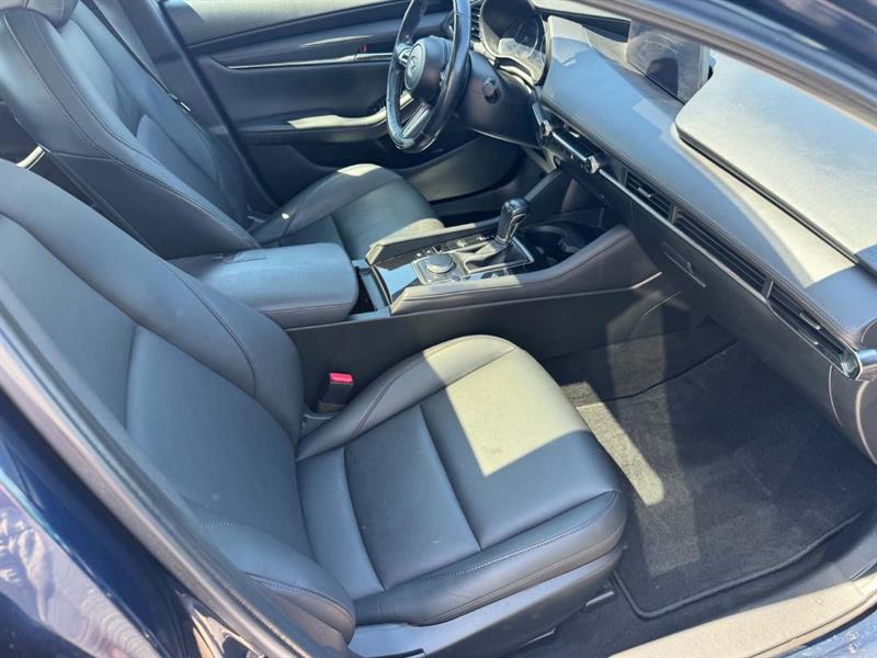mazda Mazda3 2019 - 18