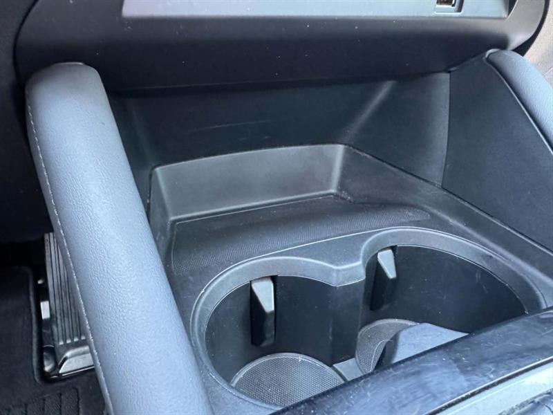 mazda Mazda3 2019 - 35