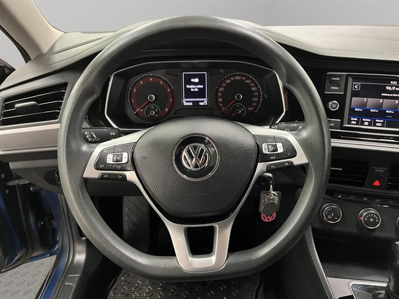 volkswagen Jetta 2019 - 9