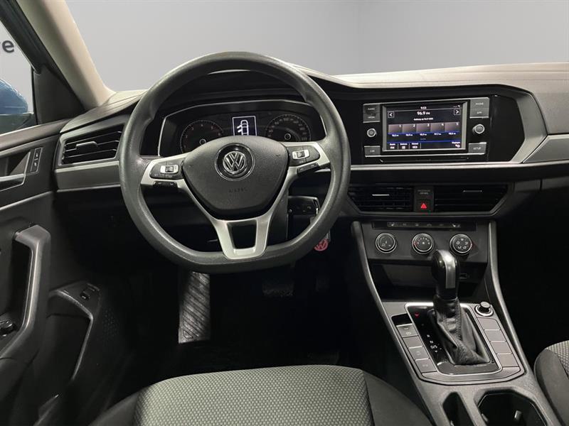 volkswagen Jetta 2019 - 11