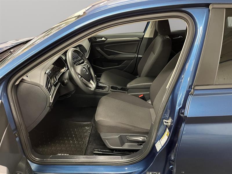 volkswagen Jetta 2019 - 15
