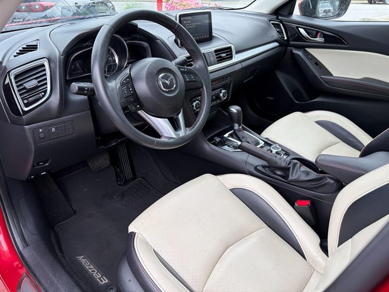 mazda Mazda3 2015 - 14