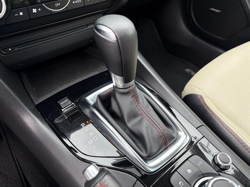 mazda Mazda3 2015 - 26