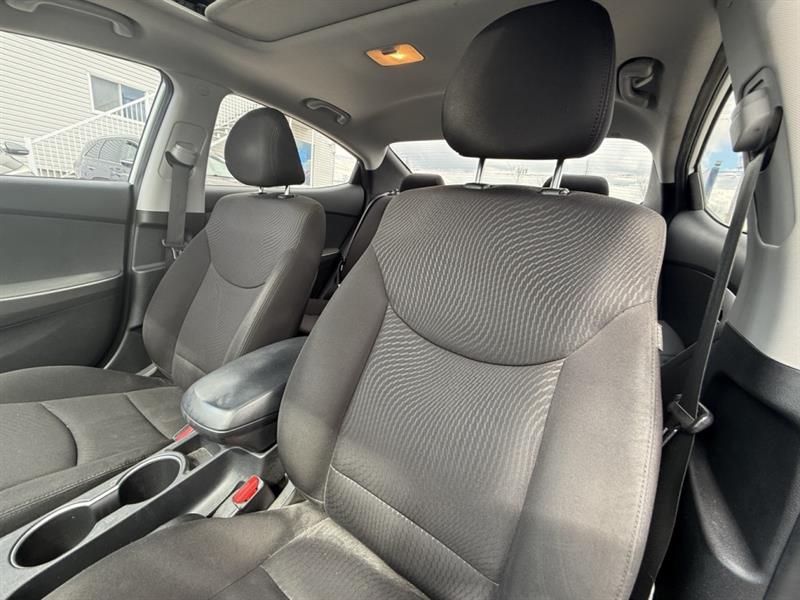 hyundai Elantra 2016 - 21