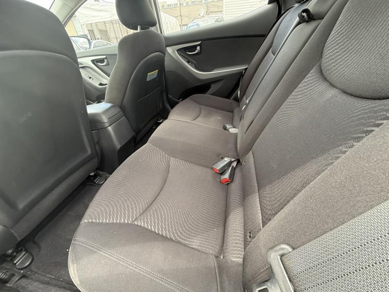 hyundai Elantra 2016 - 23