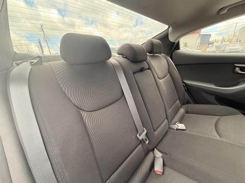 hyundai Elantra 2016 - 24