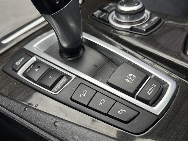 bmw 5 Series 2013 - 25