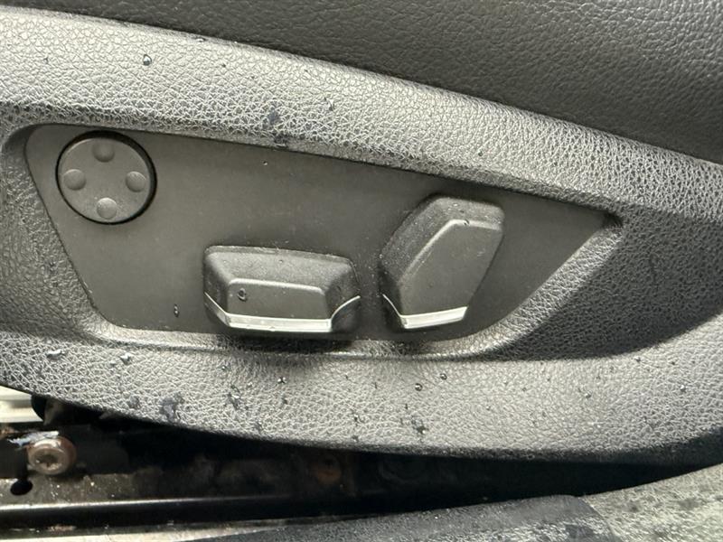 bmw 5 Series 2013 - 27