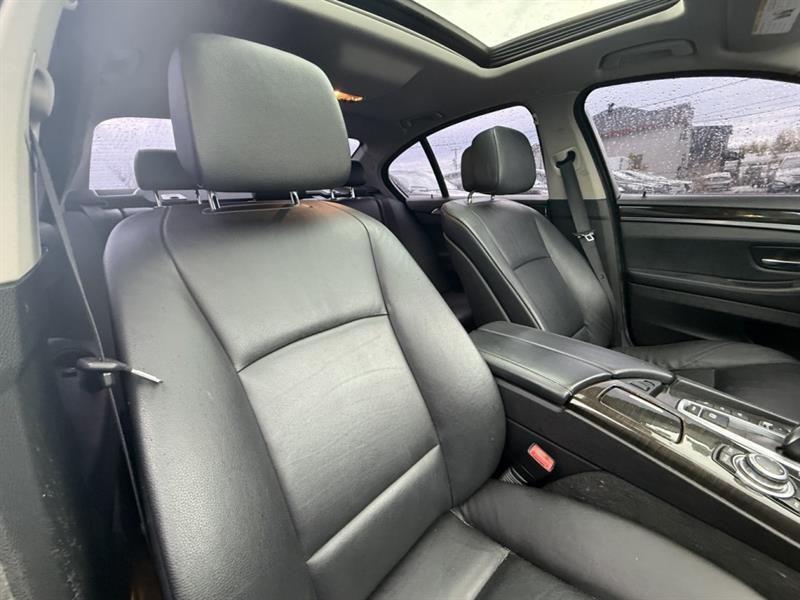 bmw 5 Series 2013 - 34