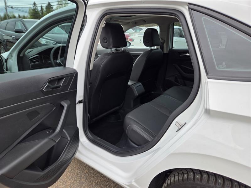 volkswagen Jetta 2021 - 14