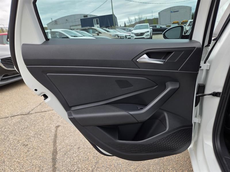 volkswagen Jetta 2021 - 23
