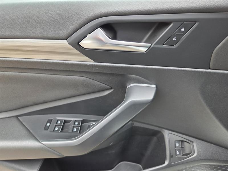 volkswagen Jetta 2021 - 25