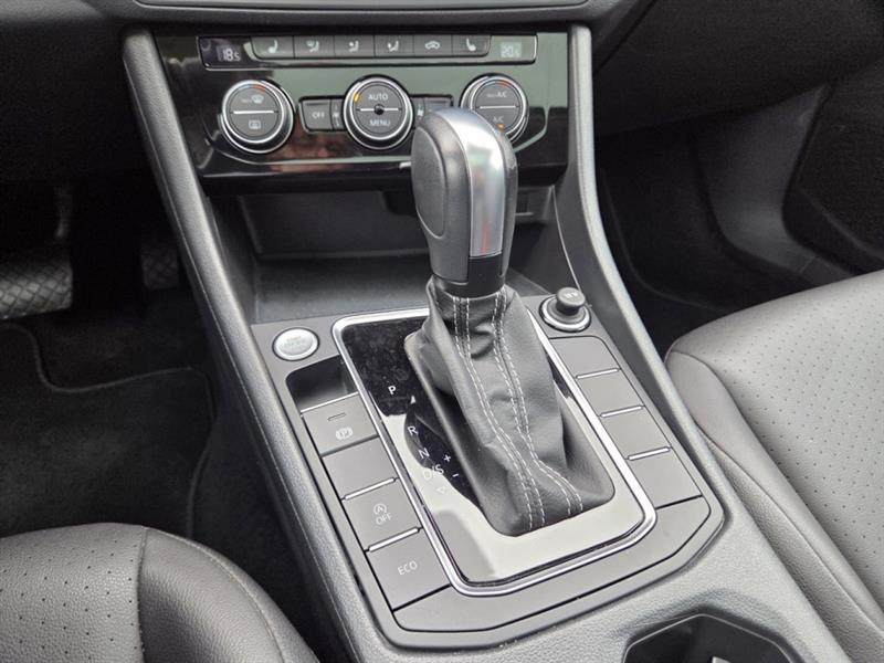 volkswagen Jetta 2021 - 33