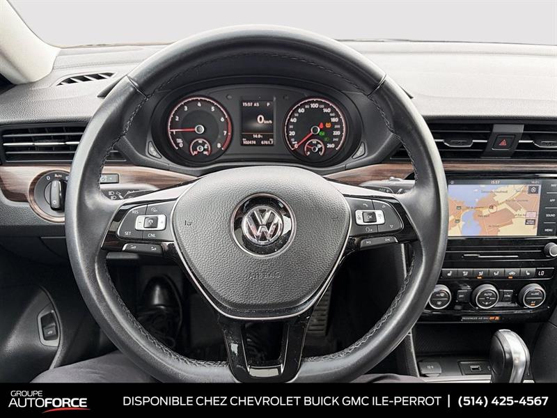 volkswagen Passat 2020 - 11
